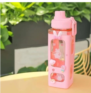 700 ml Kawali Water Bottle with Straw